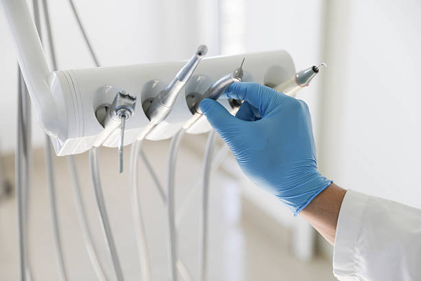 Professional Tooth Extraction technician working in Graham, TX